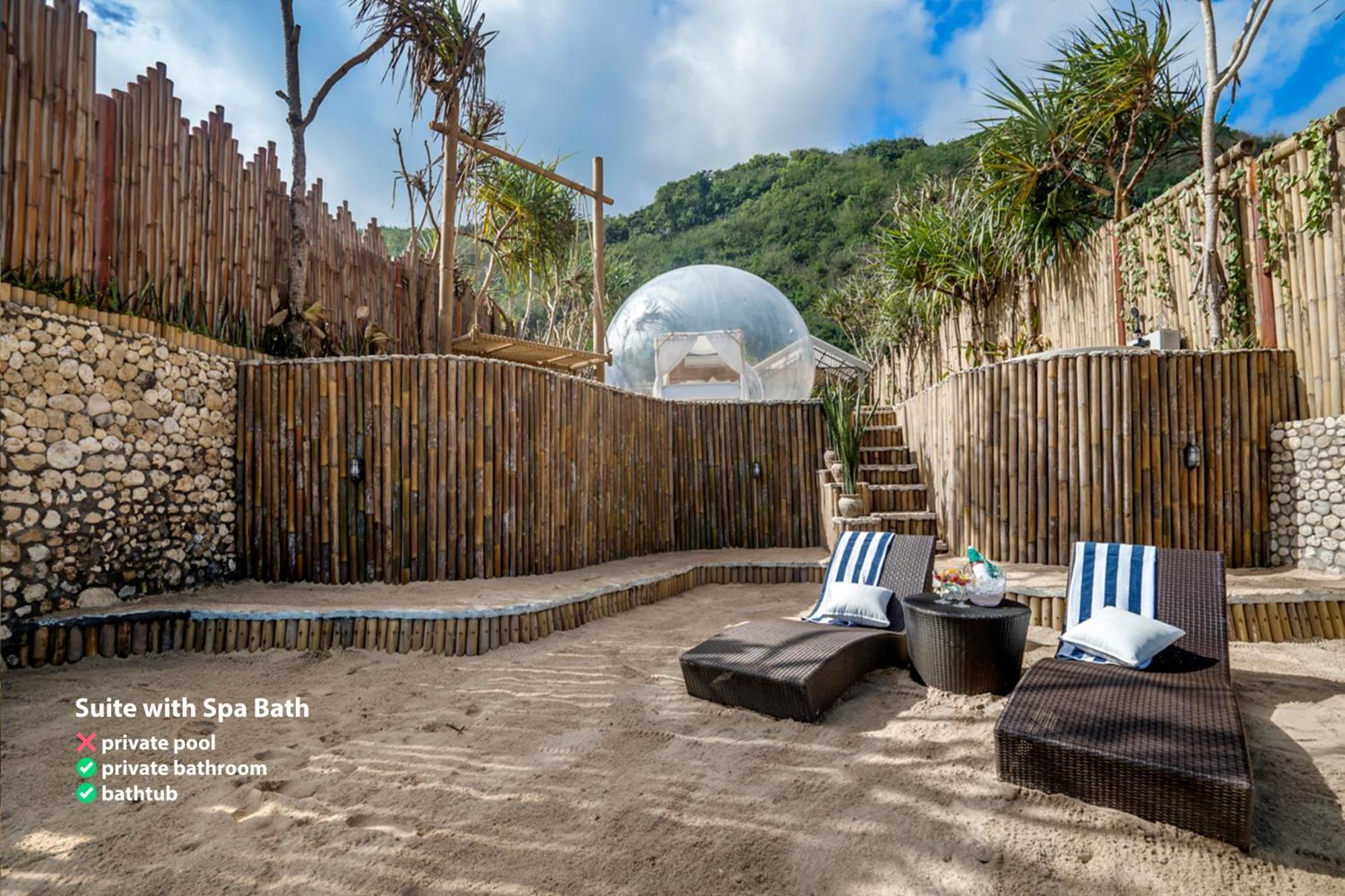 Bubble Hotel Nyang Nyang - Adults Only Улувату Екстер'єр фото