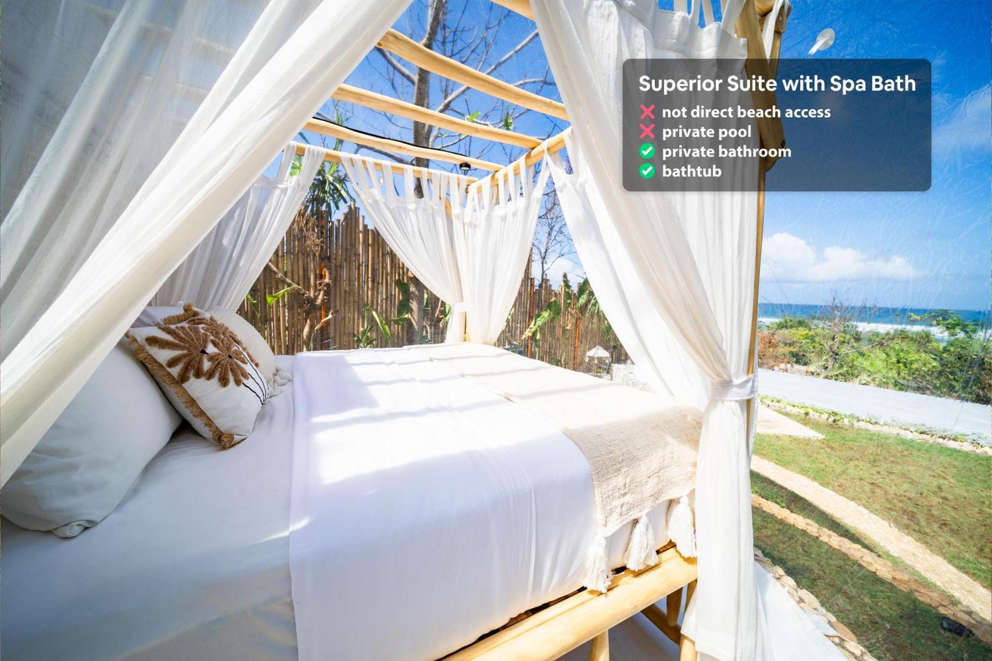 Bubble Hotel Nyang Nyang - Adults Only Улувату Екстер'єр фото