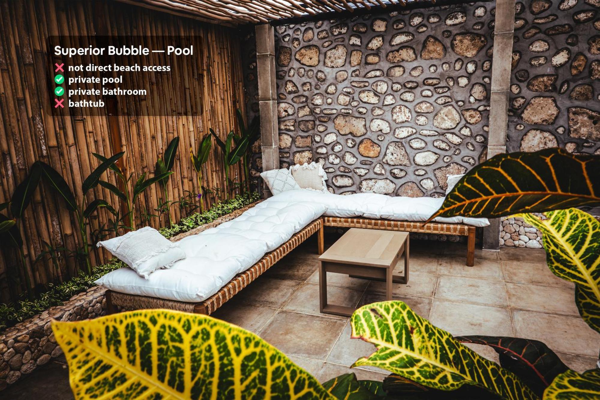 Bubble Hotel Nyang Nyang - Adults Only Улувату Екстер'єр фото